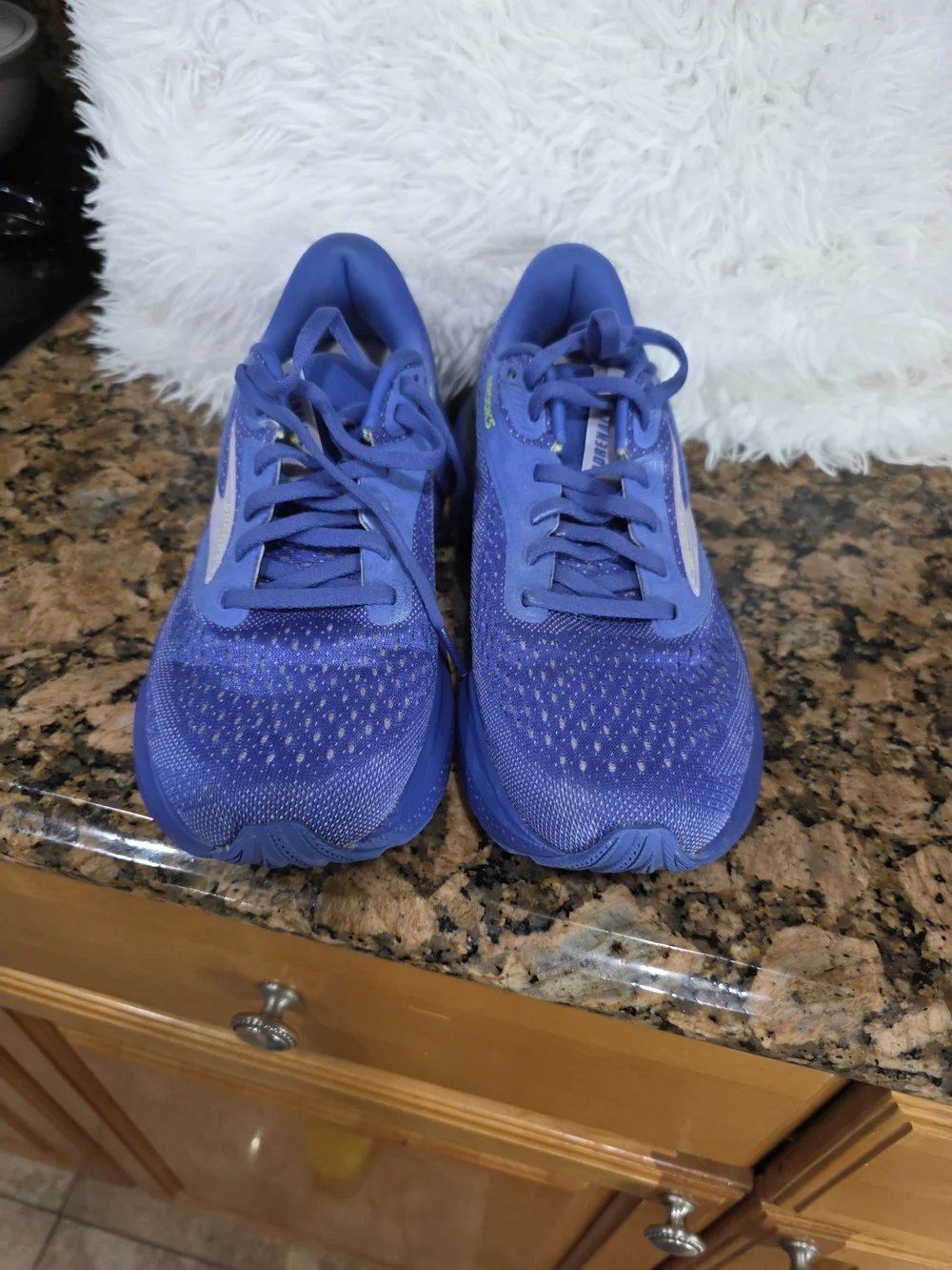 Brooks women athletic